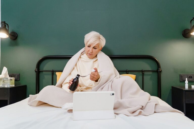 Medication Mistakes in Dementia: Safety Risks Families Often Miss - Featured image