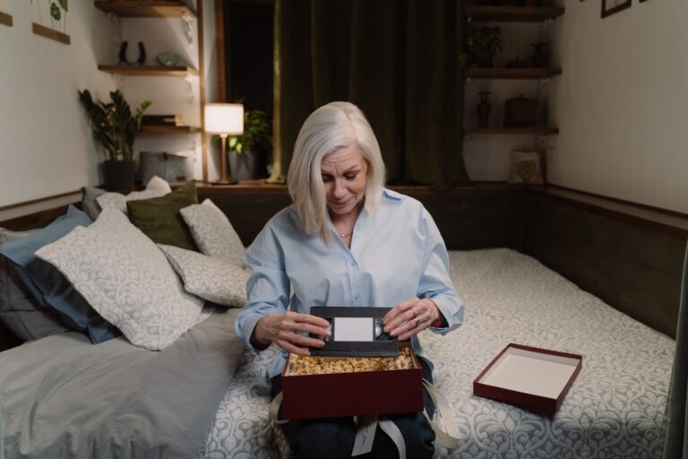 Memory Boxes: The Memories Families Treasure as Alzheimer's Changes Communication - Featured image