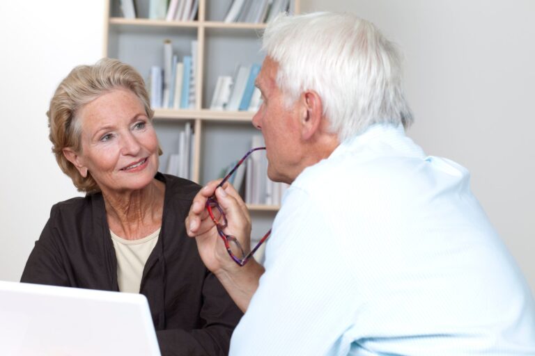 Recognizing a Spouse After a Difficult Day: What It Can Mean to a Dementia Caregiver - Featured image