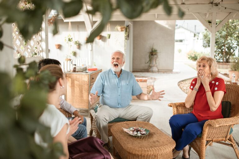 Singing to a Parent Who No Longer Speaks: Understanding Its Emotional Weight in a Family's Dementia Journey - Featured image