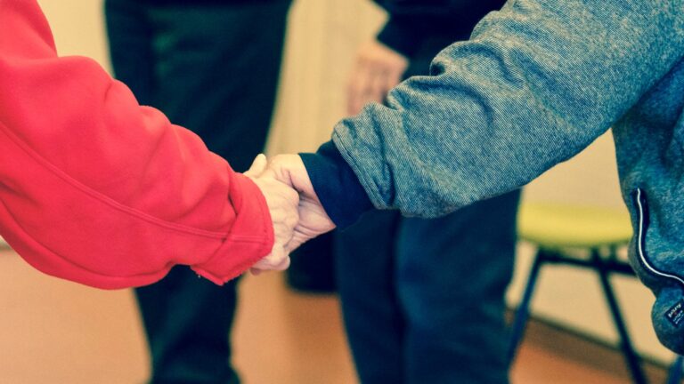 Supported Decision-Making Costs and Risks for Dementia Families to Compare - Featured image