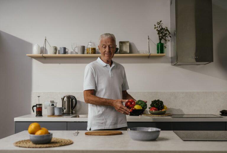 The MIND Diet in Midlife: Why Timing May Matter for Dementia Risk - Featured image