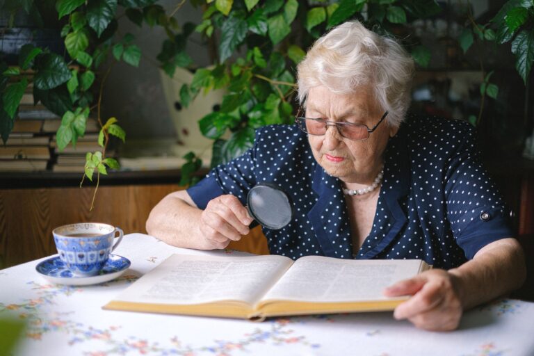 Word-Finding Trouble and Dementia: When Should You Call the Doctor? - Featured image