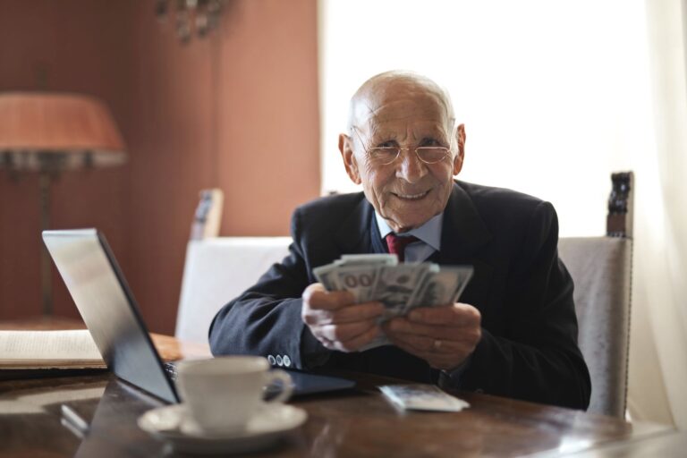 Dementia and Paying Relatives for Care: Why Written Terms Matter - Featured image