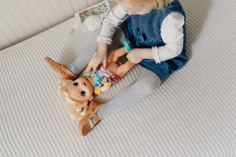 How to Adapt Doll Therapy for a Low-Energy Dementia Day - Featured image