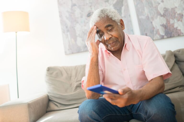 How to Reduce Frustration During Large-Print Word Games in Dementia Care - Featured image