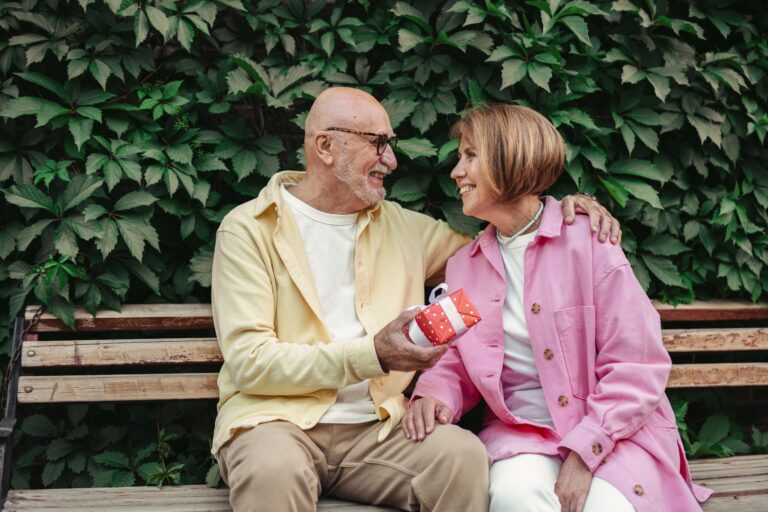How to Share a Favorite Album With Someone Who Has Dementia - Featured image