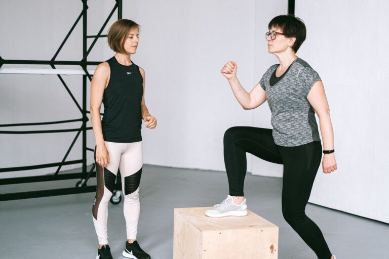 Aerobic Exercise for Dementia Risk Reduction With Other Chronic Conditions: Evidence and Limits - Featured image