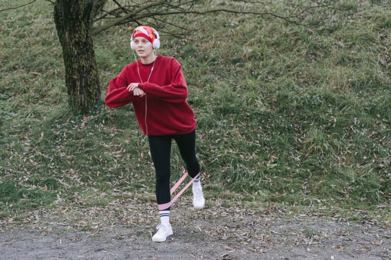 Common Barriers to Aerobic Exercise for Dementia Prevention When Starting Slowly - Featured image
