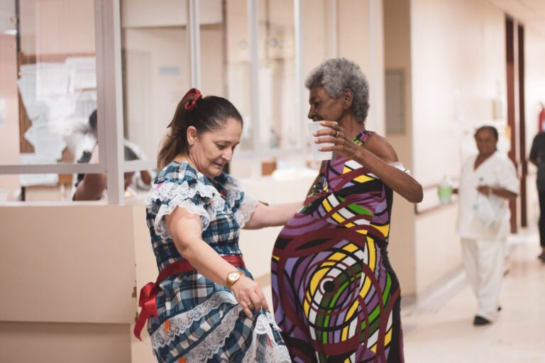 Cross-Cultural Dementia Risk Programs After LatAm-FINGERS 2026: How the Advice Compares With Common Online Claims for Adults in Midlife - Featured image