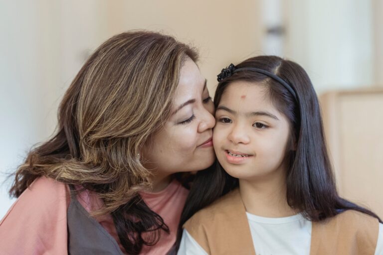 Down Syndrome and Dementia Risk With a Family History of Alzheimer's: What Evidence Supports - Featured image