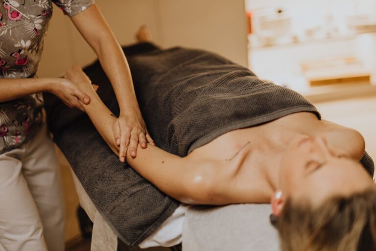 How Hand Massage Can Support Engagement in Dementia Care - Featured image