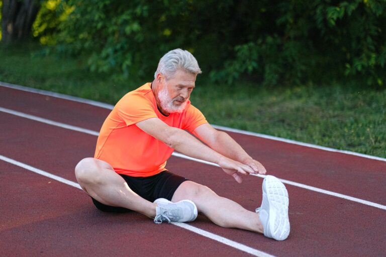 How to Track Sarcopenia in a Dementia Prevention Plan With a Family History of Alzheimer's - Featured image