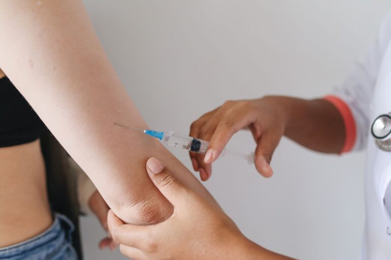 Injection Training for the 2026 At-Home Leqembi Regimen: Access, Coverage, and Training Questions for People With Early Alzheimer's - Featured image