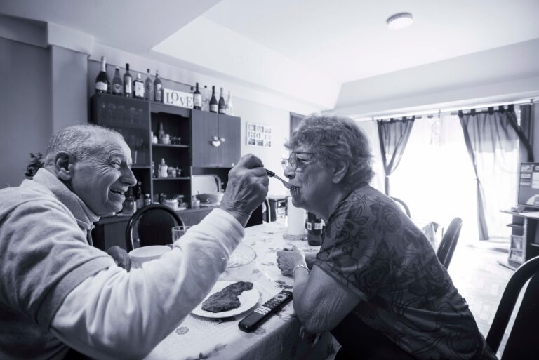 Tauklarify Imaging for Alzheimer's Tau Tangles in 2026: How Younger-Onset Alzheimer's Families Can Compare Testing Options - Featured image