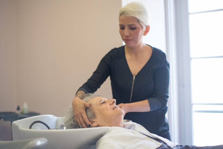 When to Seek Professional Help for Forgetting to Drink in Dementia Care - Featured image