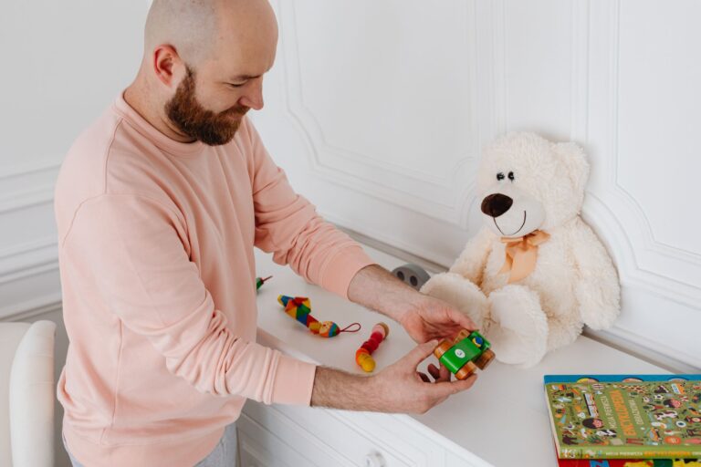 Which Textured Toys Work Best for Cognitive Decline Fidgeting? - Featured image